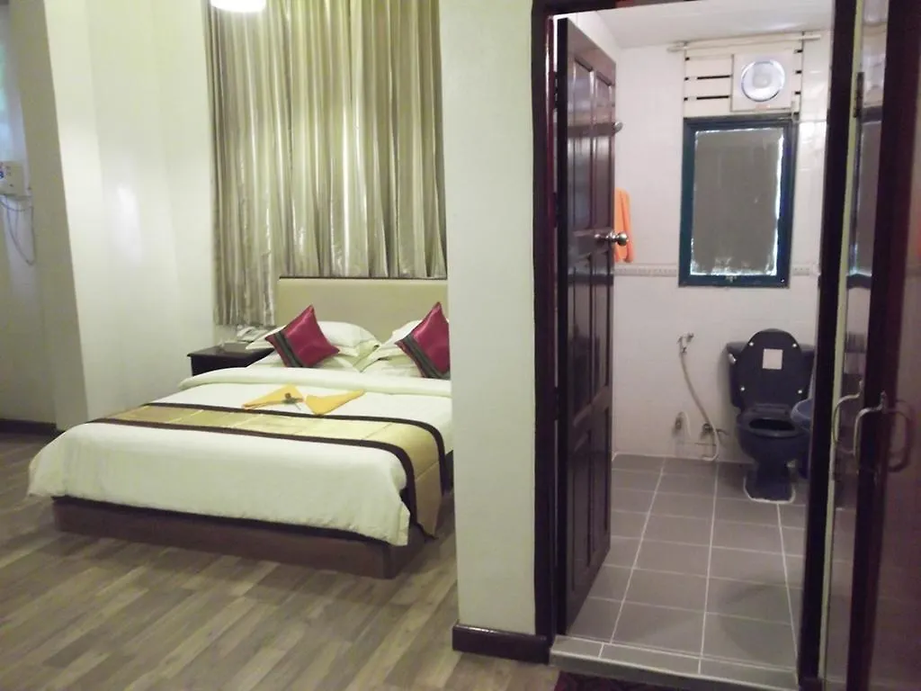Golden Aye Yeik Mon Hotel Yangon 0*,